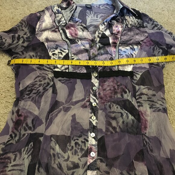SE Stenau Purple Whimsigoth Floral & Animal Print Button Down Shirt - Picture 12 of 16